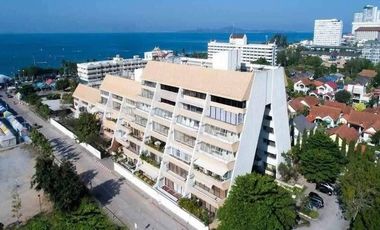 For rent 3 bedrooms condo in Jomtien, Pattaya