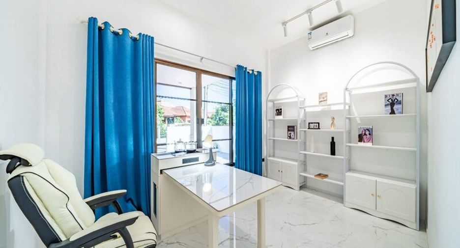 Haus zum Kauf mit 5 Zimmer in East Pattaya, Pattaya