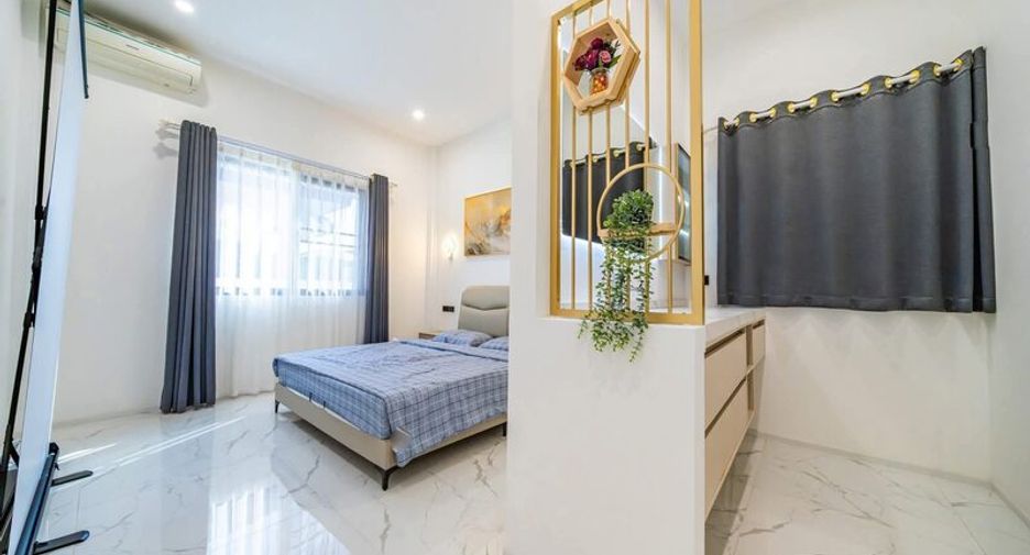 Haus zum Kauf mit 5 Zimmer in East Pattaya, Pattaya
