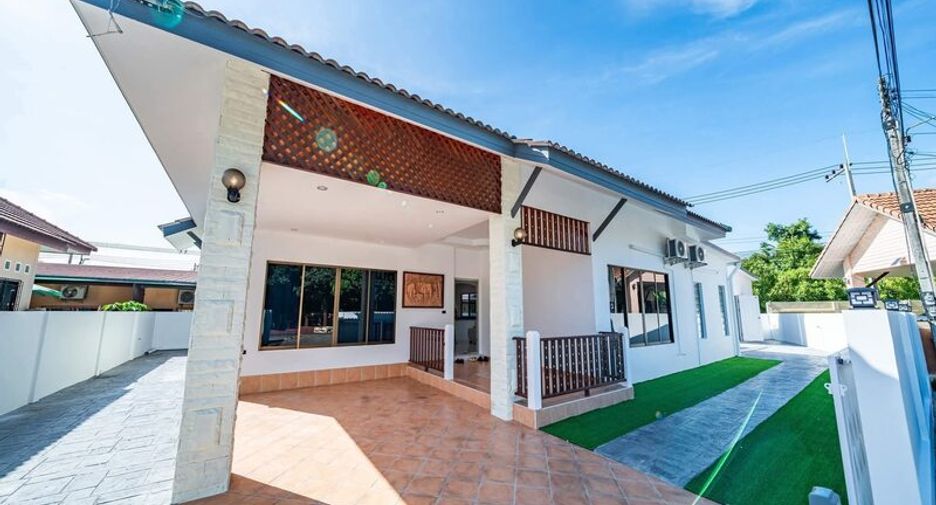 Haus zum Kauf mit 5 Zimmer in East Pattaya, Pattaya