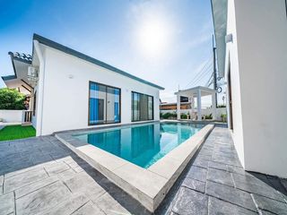 For sale 5 bedrooms house in Bang Lamung, Chonburi