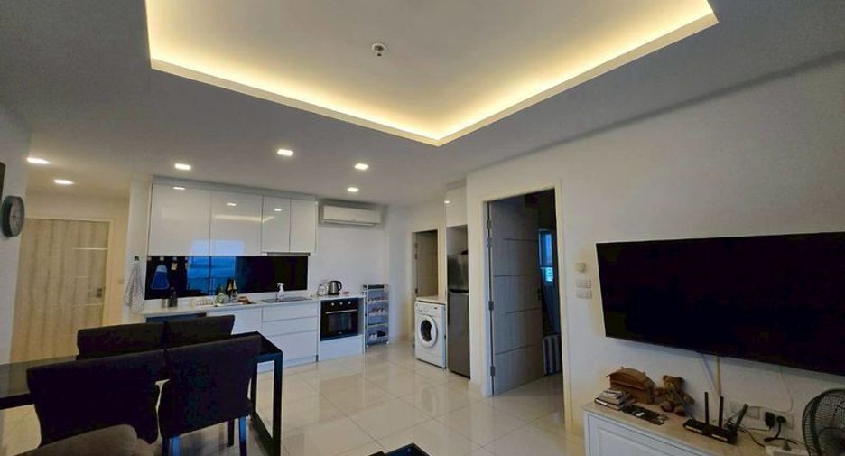 For sale 1 bed condo in Pratumnak, Pattaya