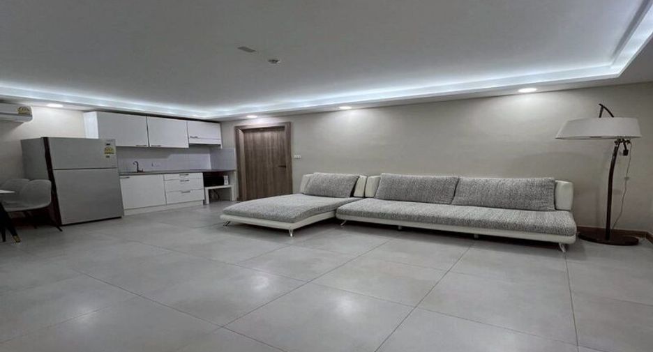 For sale 1 bed condo in Pratumnak, Pattaya