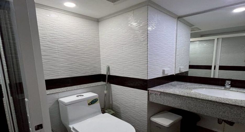 For sale 1 bed condo in Pratumnak, Pattaya