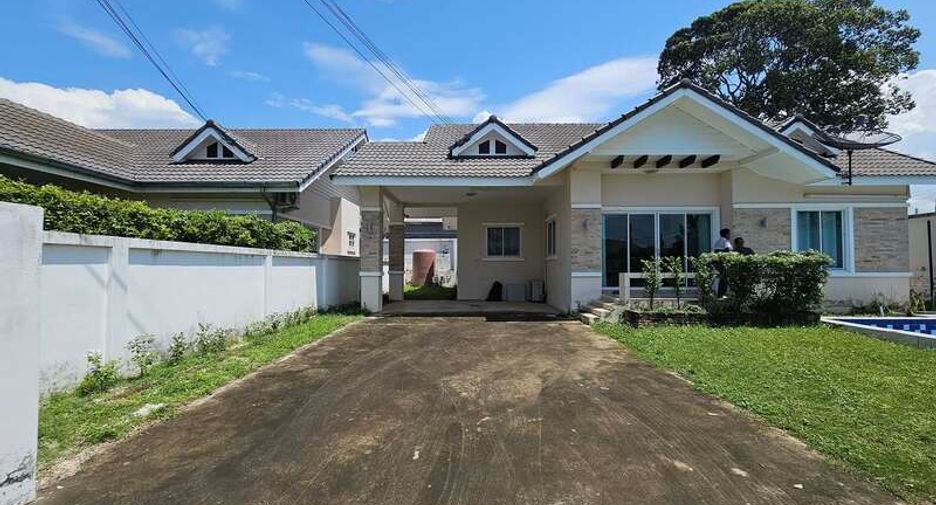 For sale 3 bedrooms villa in Sattahip, Chonburi