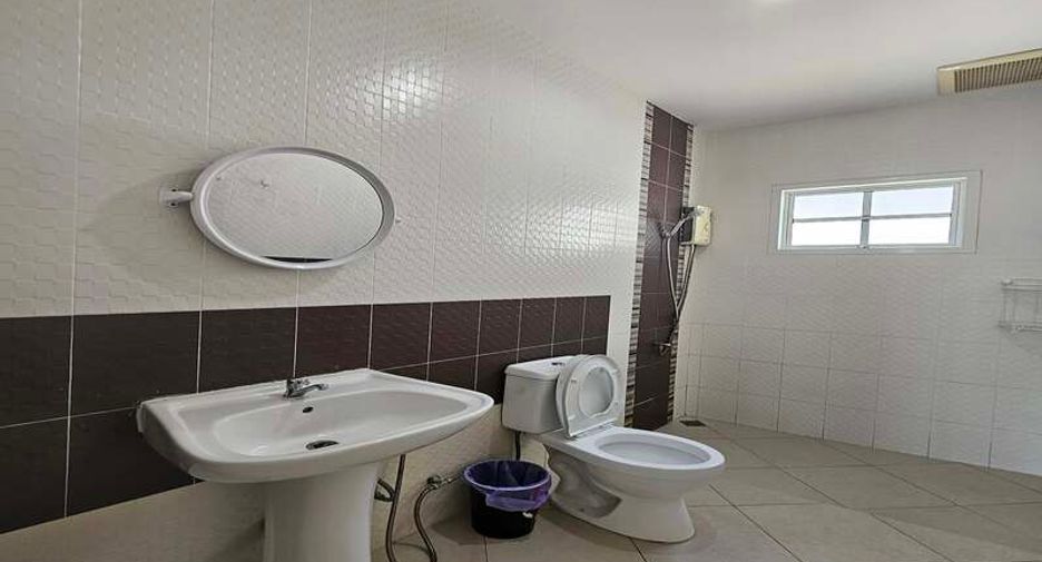 For sale 3 bedrooms villa in Sattahip, Chonburi