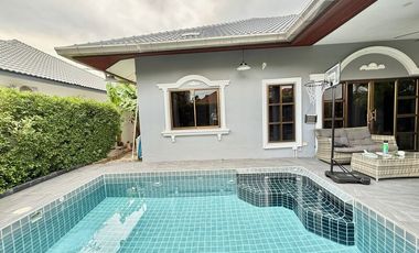 For sale 3 bedrooms villa in Jomtien, Pattaya