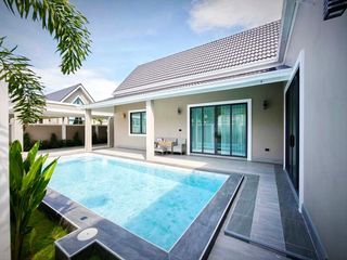 For sale 3 ベッドルーム villa in Bang Lamung, Chonburi