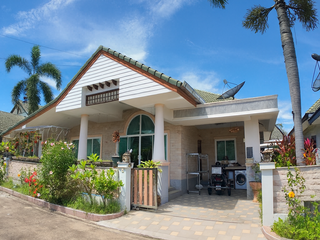 For sale 3 bedrooms villa in Bang Lamung, Chonburi