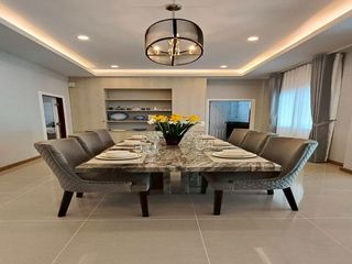 For sale 3 bedrooms villa in Bang Lamung, Chonburi