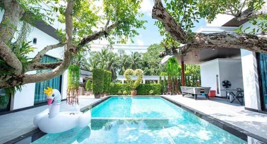 For rent 11 bedrooms villa in Huay Yai, Pattaya