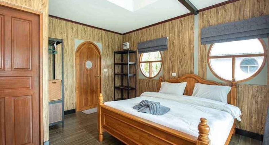 For rent 11 bedrooms villa in Huay Yai, Pattaya