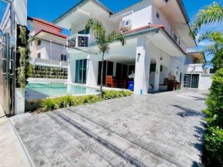 出售 6 卧室 别墅 在 Bang Lamung, Chon Buri