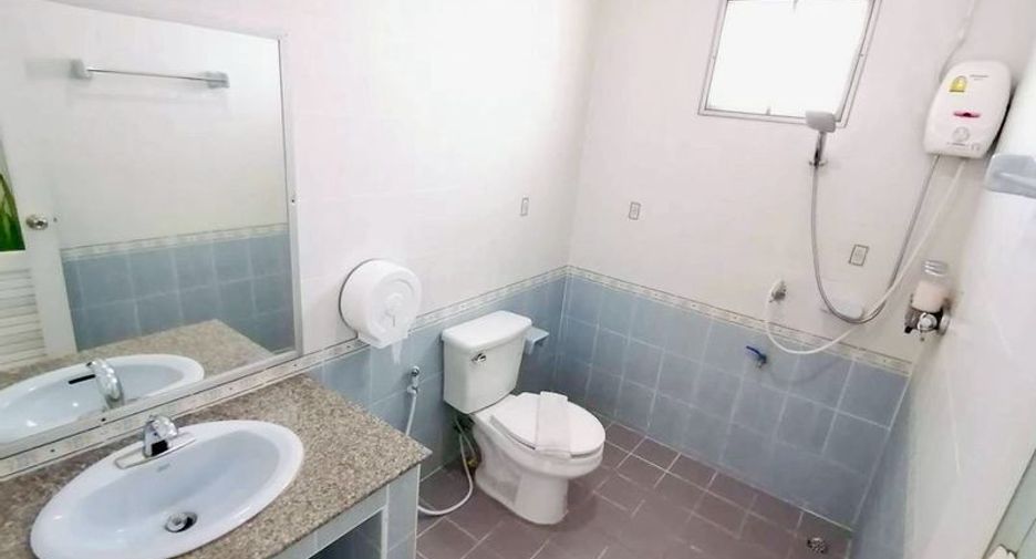 For sale 6 bedrooms villa in Jomtien, Pattaya