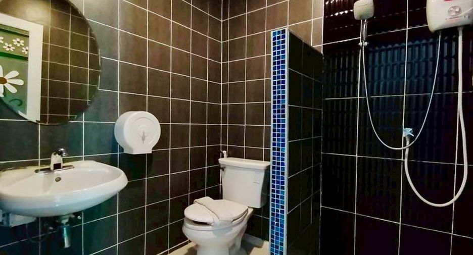 For sale 6 bedrooms villa in Jomtien, Pattaya