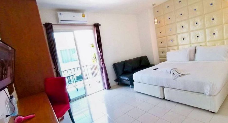 For sale 6 bedrooms villa in Jomtien, Pattaya