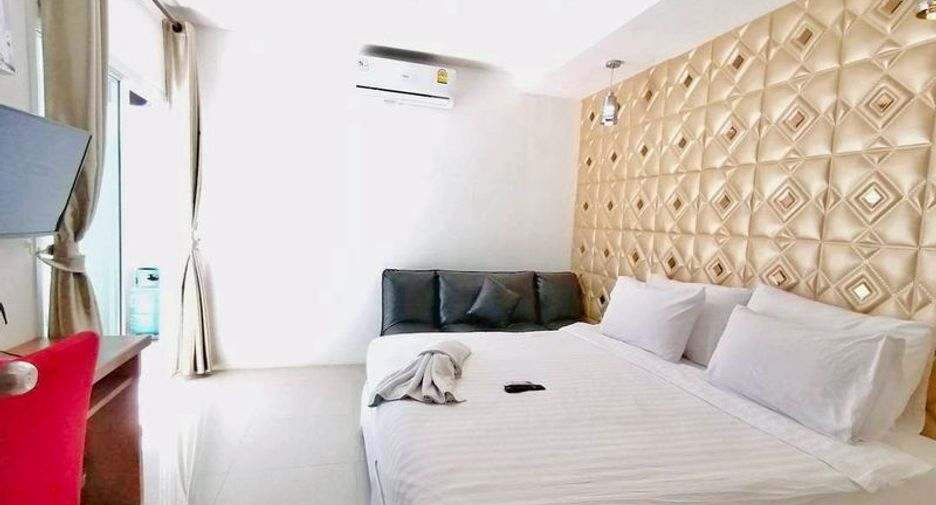 For sale 6 bedrooms villa in Jomtien, Pattaya