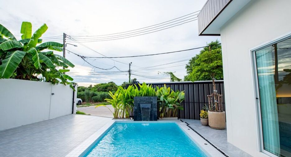 For sale 3 bedrooms villa in East Pattaya, Pattaya