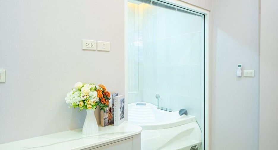 For sale 3 bedrooms villa in East Pattaya, Pattaya