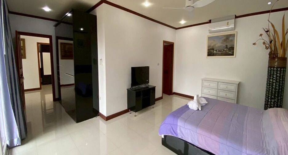 For rent 4 bedrooms villa in Jomtien, Pattaya