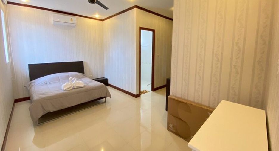 For rent 4 bedrooms villa in Jomtien, Pattaya