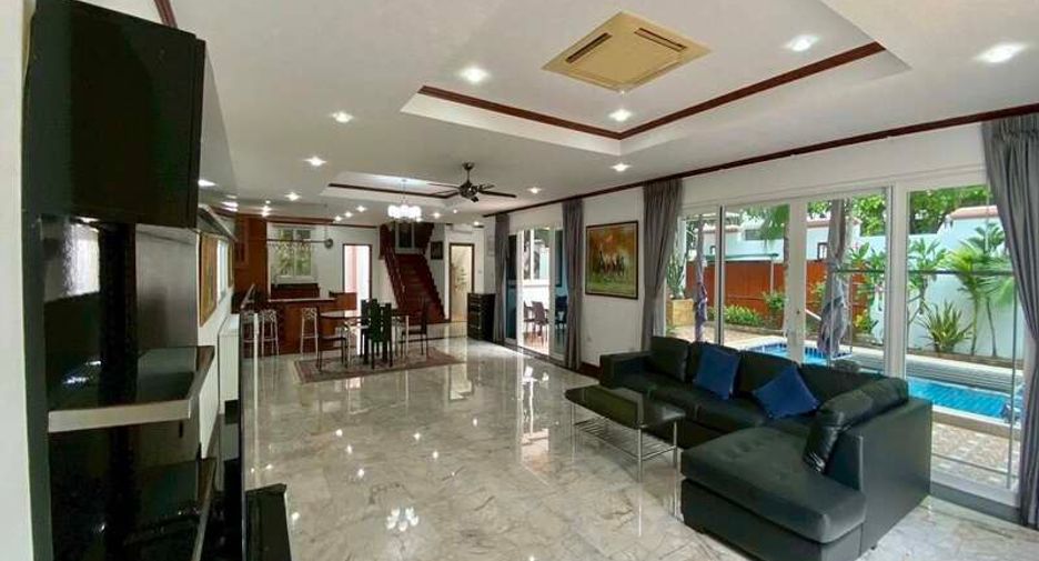 For rent 4 bedrooms villa in Jomtien, Pattaya