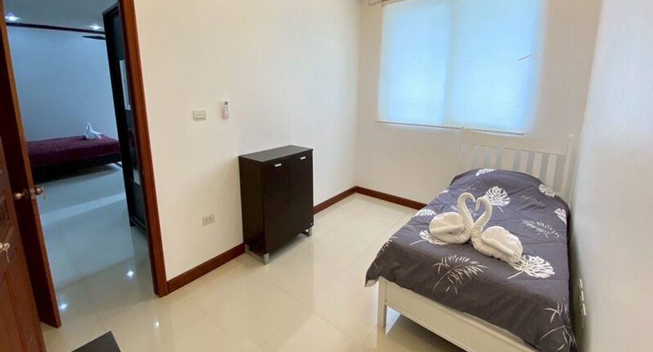 For rent 4 bedrooms villa in Jomtien, Pattaya