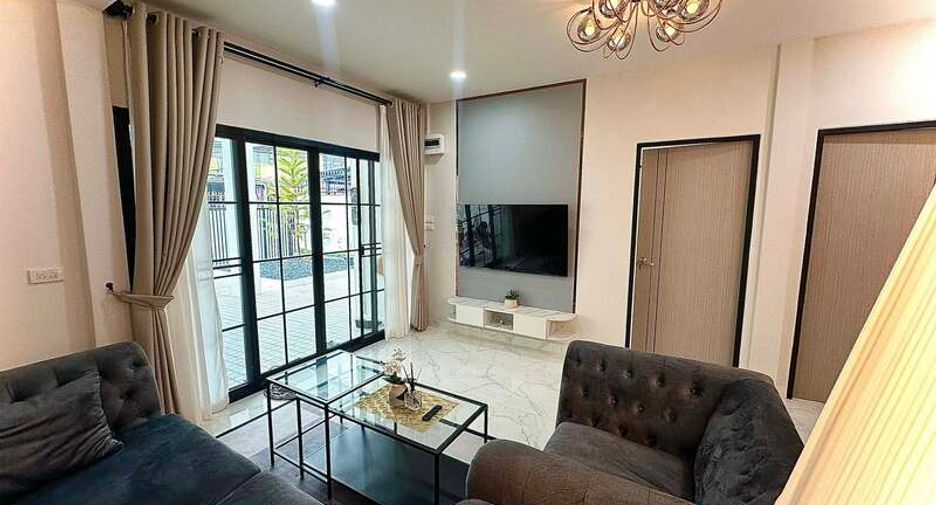 For sale 2 bedrooms villa in Bang Lamung, Chonburi