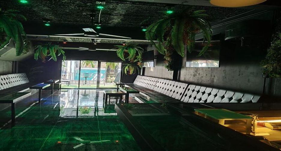 For sale 1 bed retail Space in Pratumnak, Pattaya