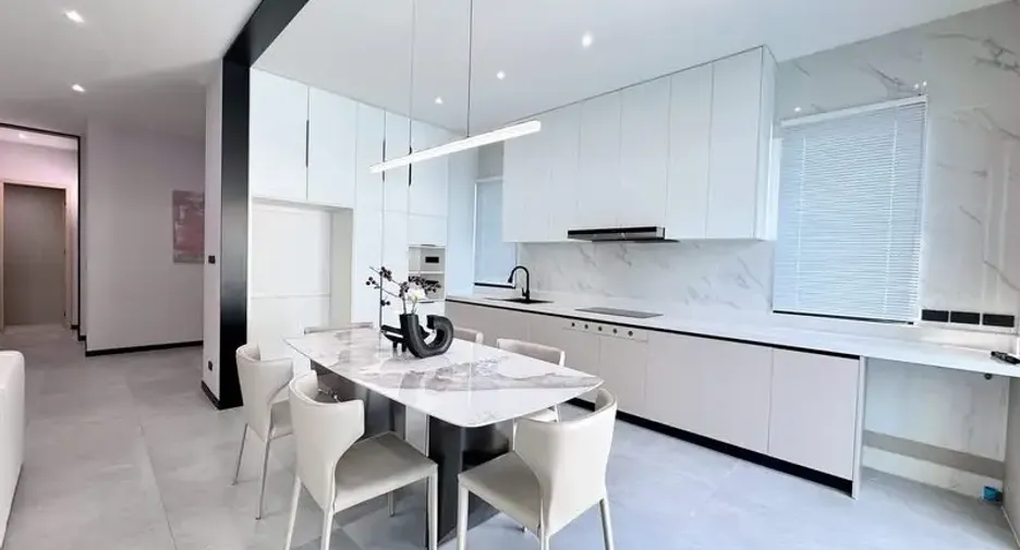 For sale 5 bedrooms villa in Jomtien, Pattaya