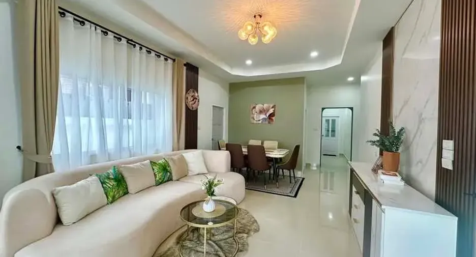 For sale 3 bedrooms house in East Pattaya, Pattaya