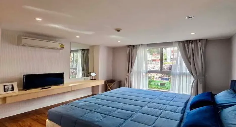 For sale 2 bedrooms condo in South Pattaya, Pattaya