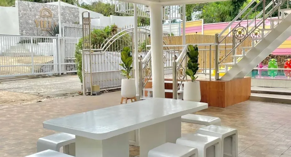 For rent 4 bedrooms villa in Huay Yai, Pattaya