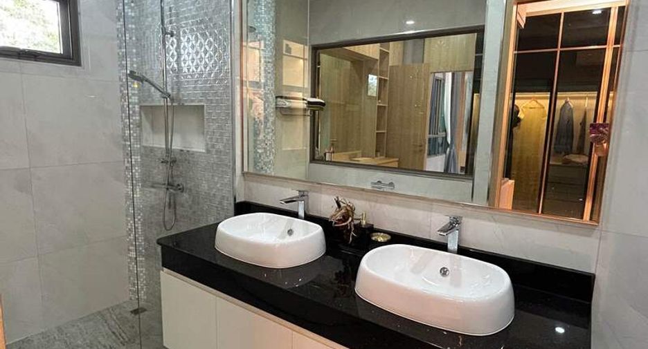Villa zum Kauf mit 5 Zimmer in East Pattaya, Pattaya