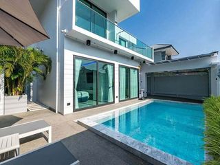 Villa zum Kauf mit 5 Zimmer in Bang Lamung, Chonburi