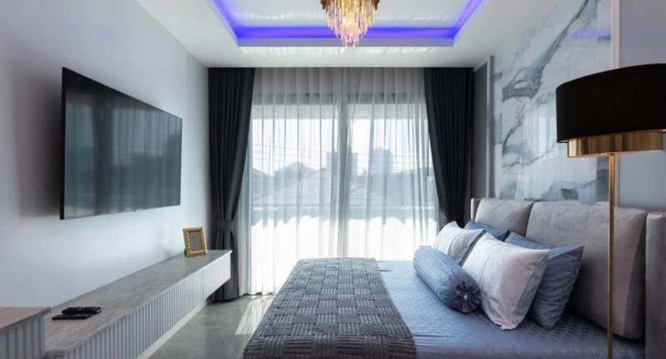 For sale 5 bedrooms villa in Jomtien, Pattaya