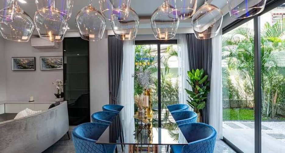 For sale 5 bedrooms villa in Jomtien, Pattaya
