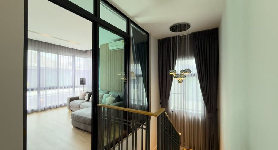 For sale 3 bedrooms house in East Pattaya, Pattaya