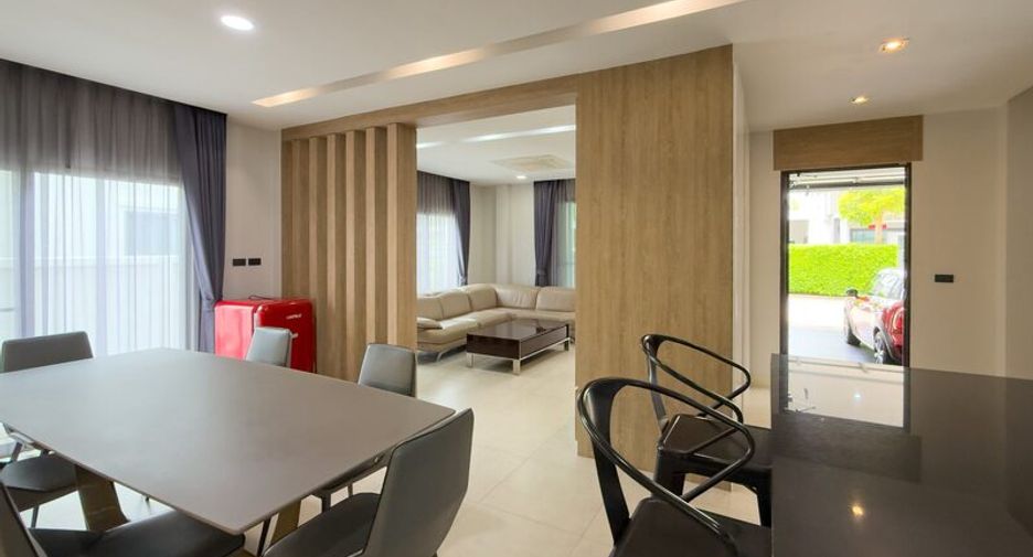 For sale 3 bedrooms house in East Pattaya, Pattaya