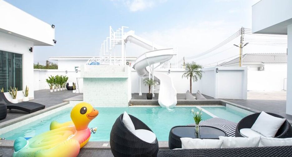 Haus zum Kauf mit 5 Zimmer in Huay Yai, Pattaya
