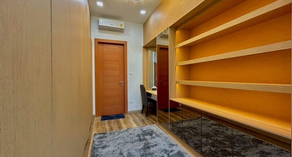 For sale 2 bedrooms villa in Huay Yai, Pattaya