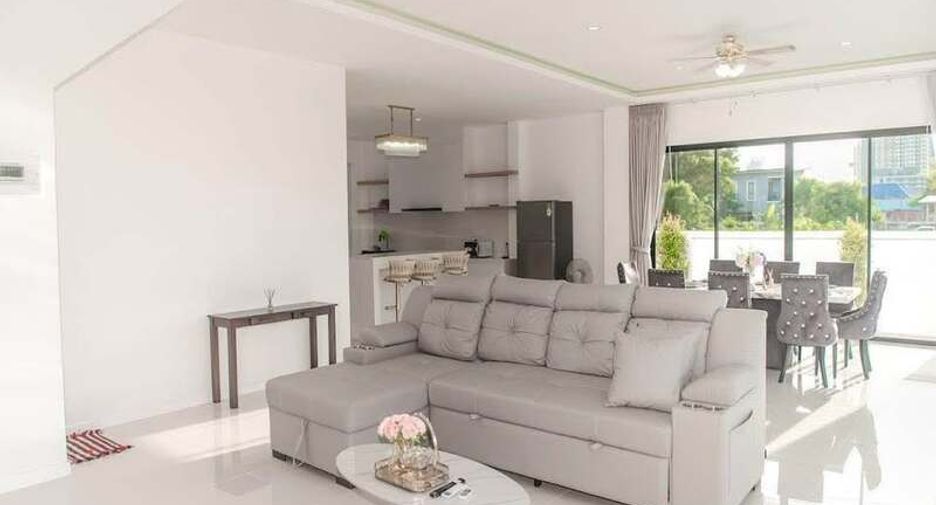 Villa zum Kauf mit 4 Zimmer in Jomtien, Pattaya