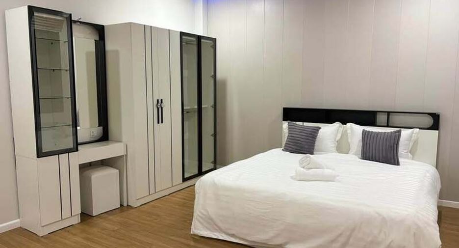 Villa zum Kauf mit 4 Zimmer in Jomtien, Pattaya