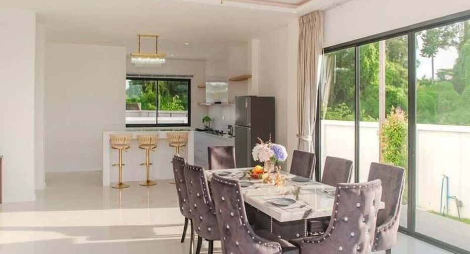 Villa zum Kauf mit 4 Zimmer in Jomtien, Pattaya