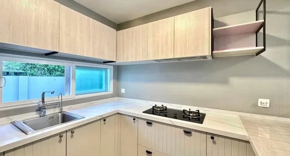 For rent and for sale 2 bedrooms house in Prawet, Bangkok