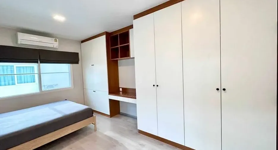 For rent and for sale 2 bedrooms house in Prawet, Bangkok