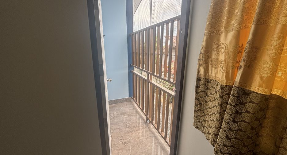 For rent 3 bedrooms house in Bang Lamung, Chonburi