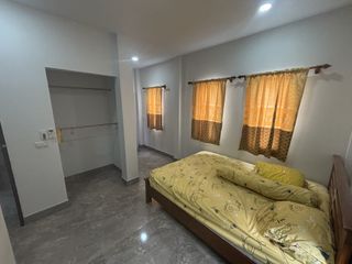 À louer 3 chambres maison à Bang Lamung, Chonburi