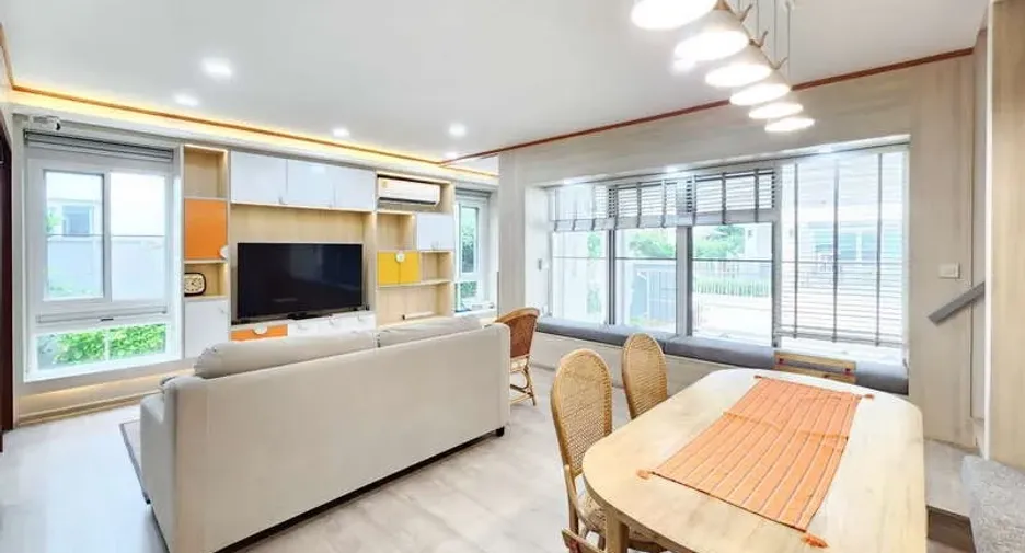 For rent and for sale 2 bedrooms house in Prawet, Bangkok