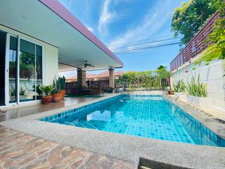 For sale 3 bedrooms villa in Bang Lamung, Chonburi
